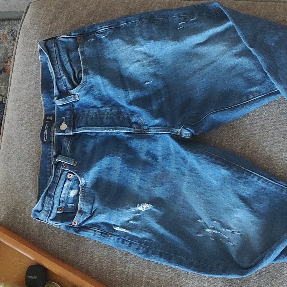 Abercrombie & Fitch Slim Men’s Jeans - Dark Blue Distressed